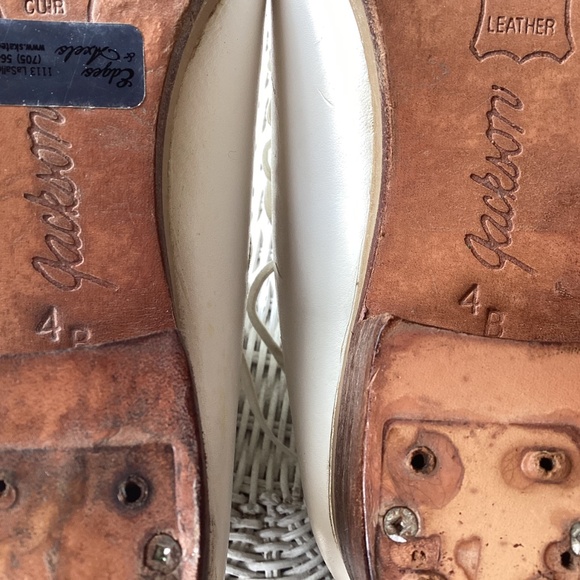 🎉SALE🎉Girls / Jackson Row / Figure Skates (need blades) - Picture 5 of 5